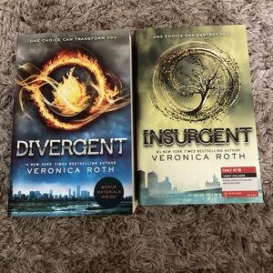 Divergent and Insurgent Book Bundle